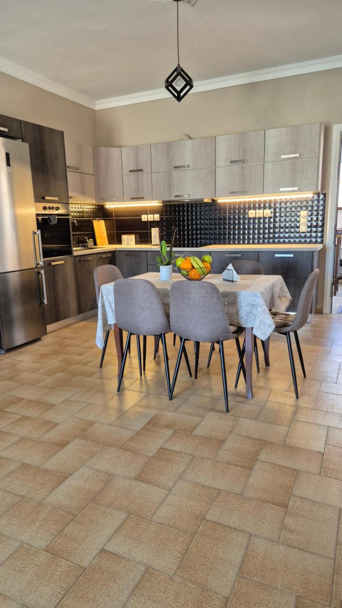 Modern Central Αpt 500M From The Beach. Chania  Exterior foto